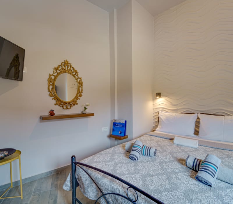Gallery Yalos Mykonos Luxury Properties In Mykonos And Santorini gallery-yalos-mykonos-luxury-properties-in-mykonos-and-santorini