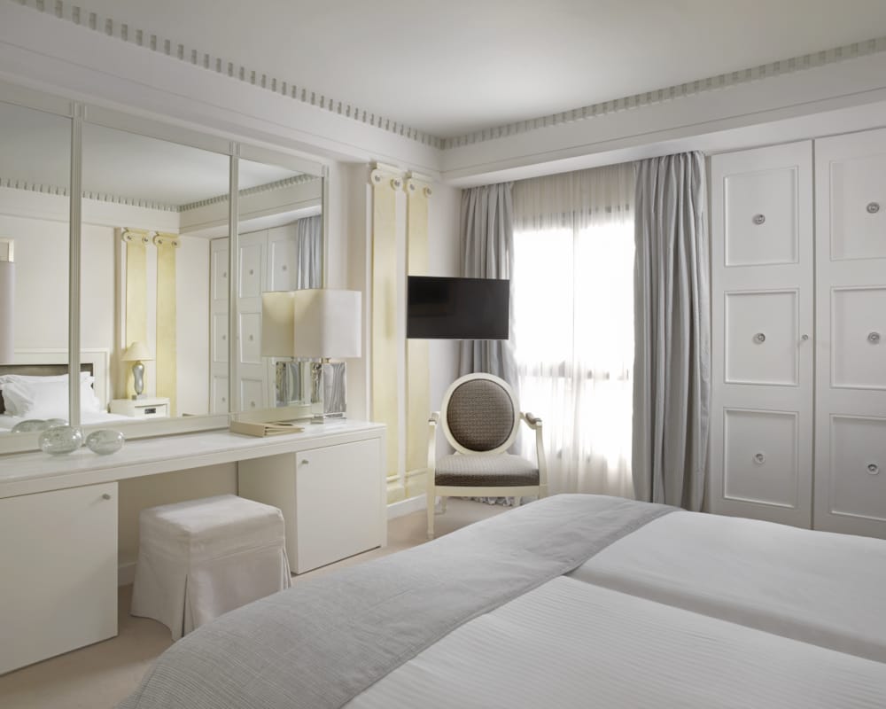 Njv Athens Plaza Luxury Hotel In Syntagma Athens