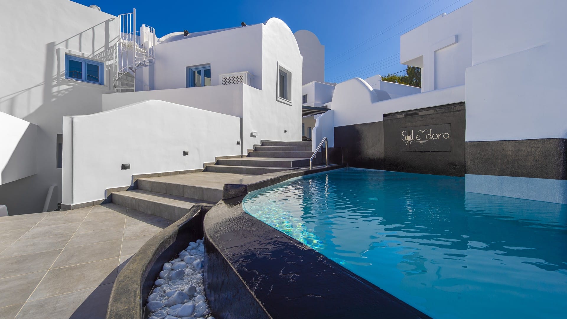 Luxury in Santorini I Sole d'oro Luxury Suites Sole d