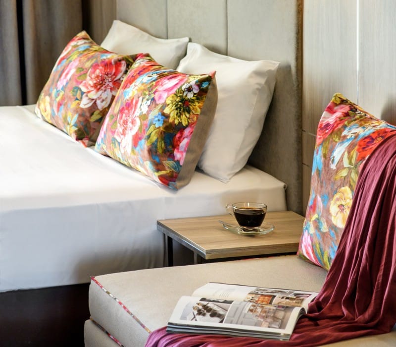 ROOM-DELUXE-GV-SV-1