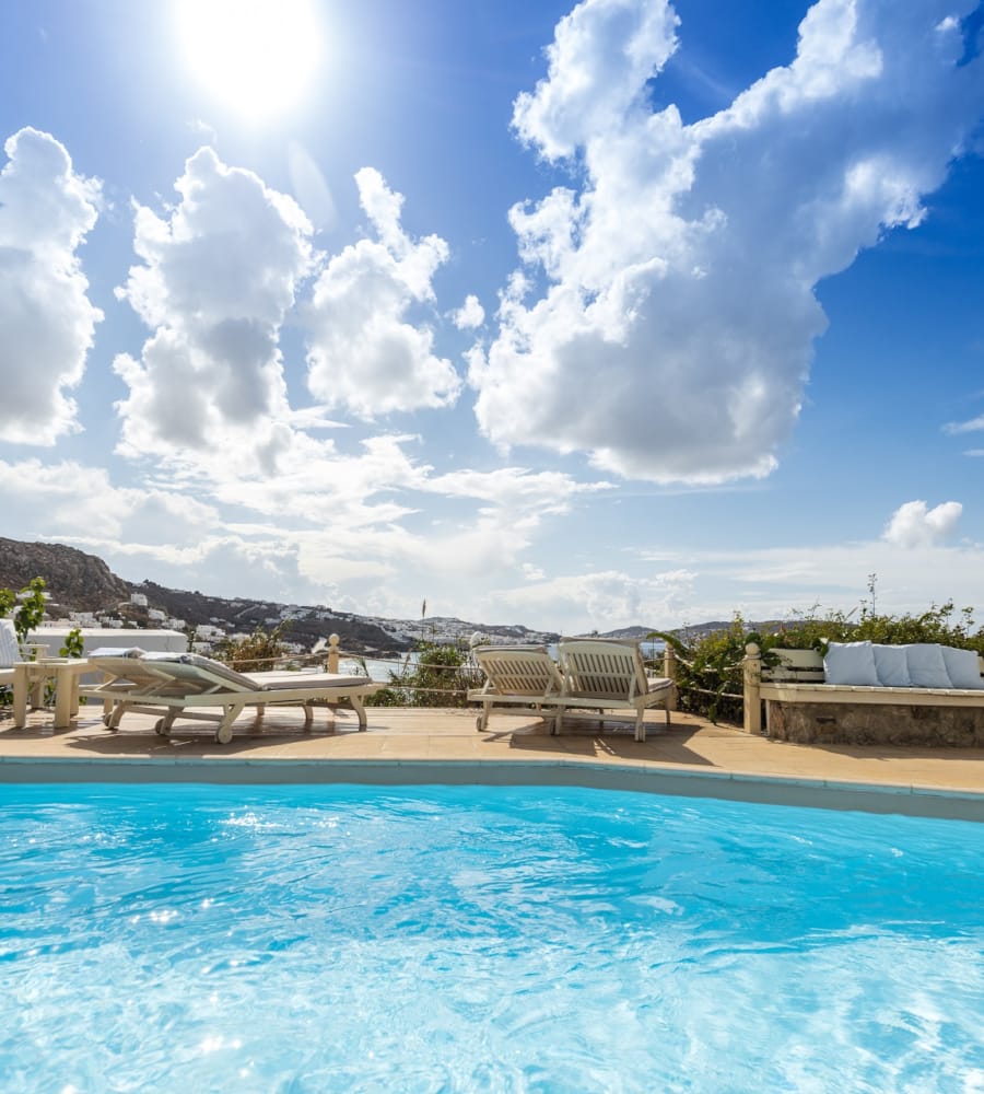 Rhenia Hotel Pool